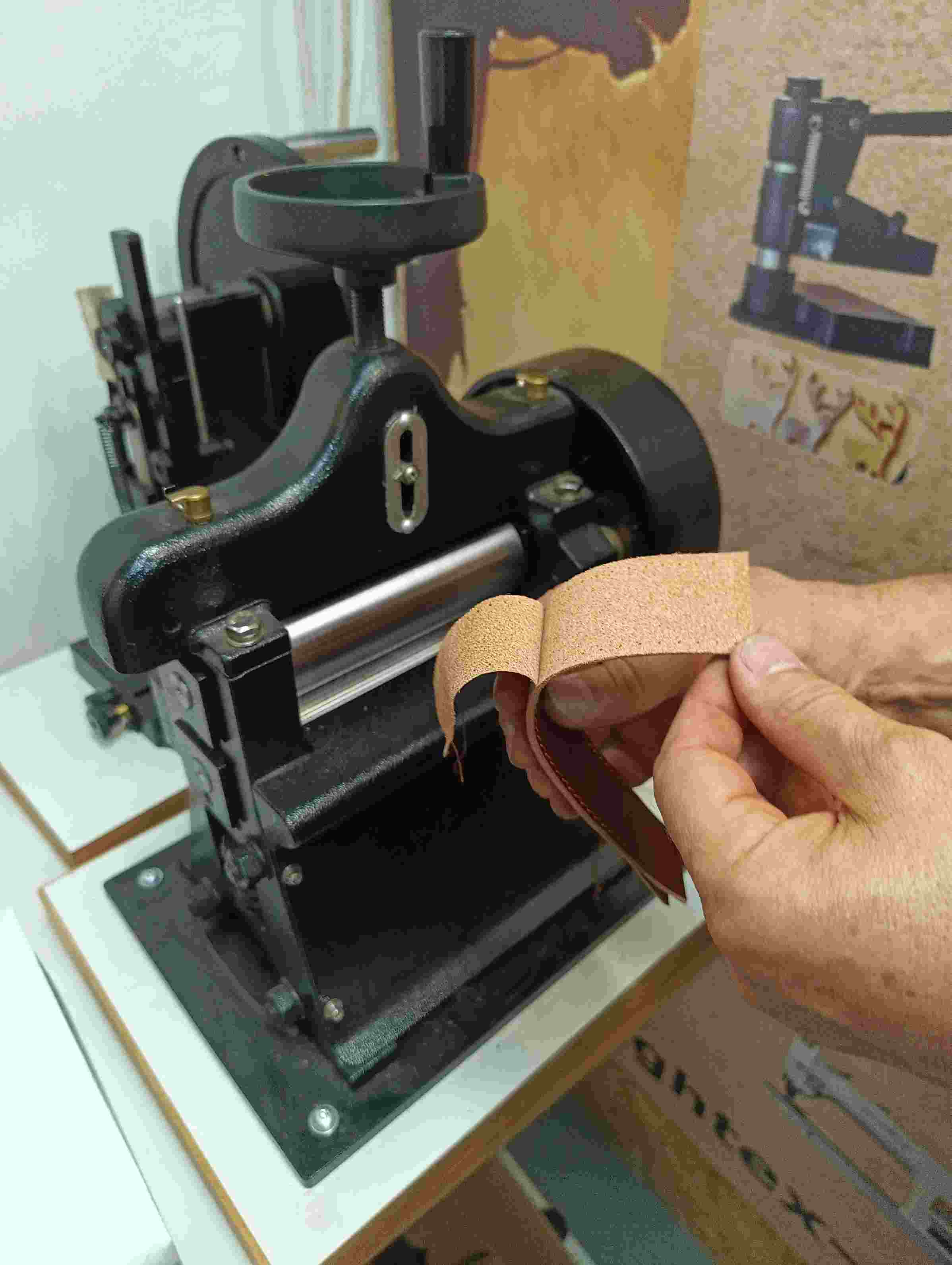 Ledersplitter , Splitter, Spaltmaschine