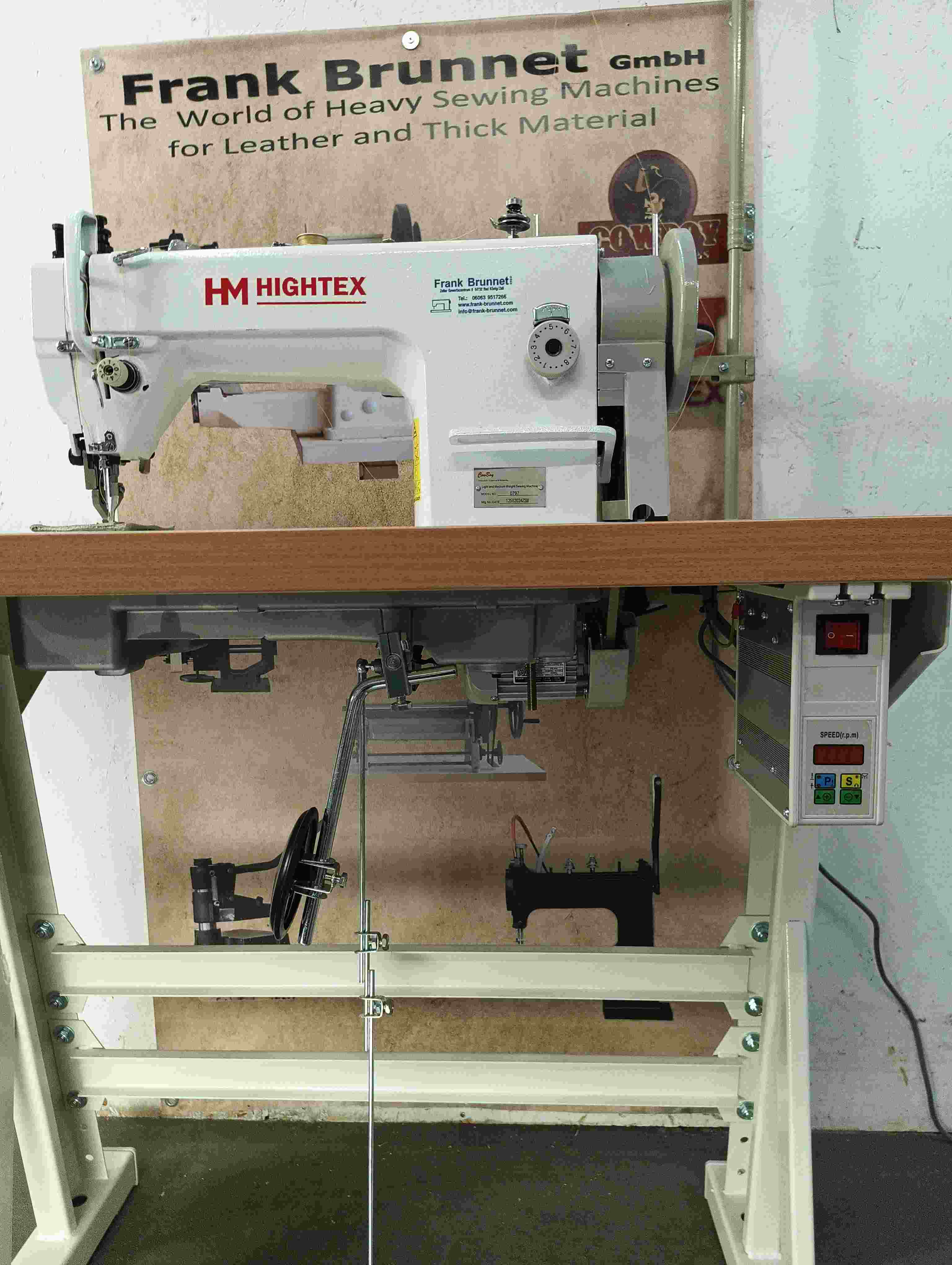 Hightex 797 Eco  Ledernähmaschine , Polstermaschine , leiser 230 V  Servo Motor