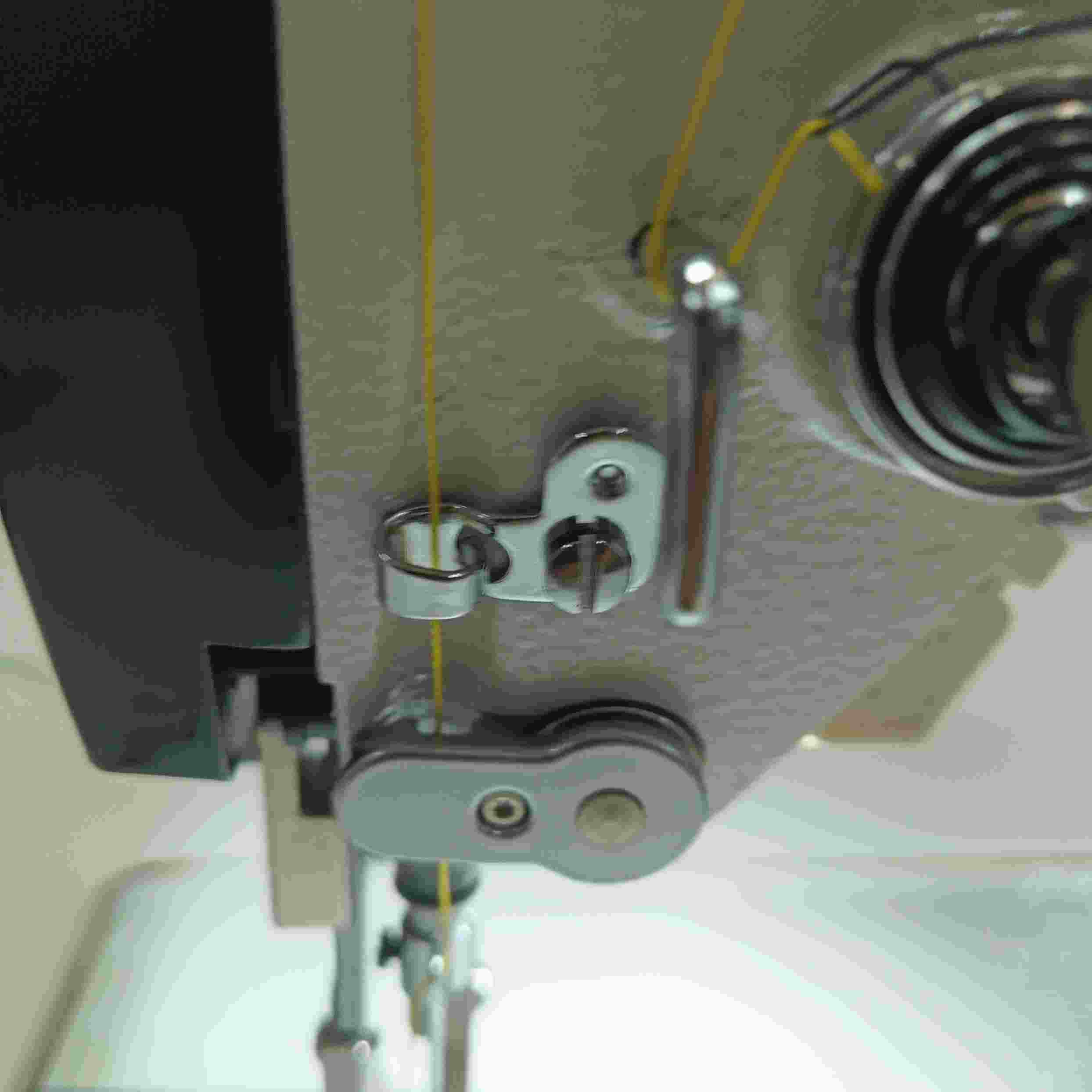 Brunnetti 640 Langarm 35 cm, Directdrive Motor 230 V , Ledernähmaschine , Polstermaschine